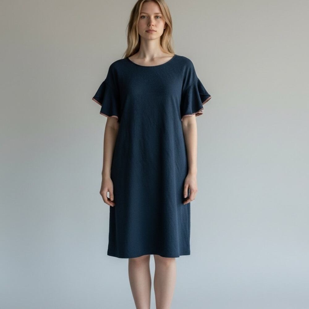 Amaryllis Flutter Sleeve Shift Dress NWT Women's Sz M Navy Mini Cocktail Chic